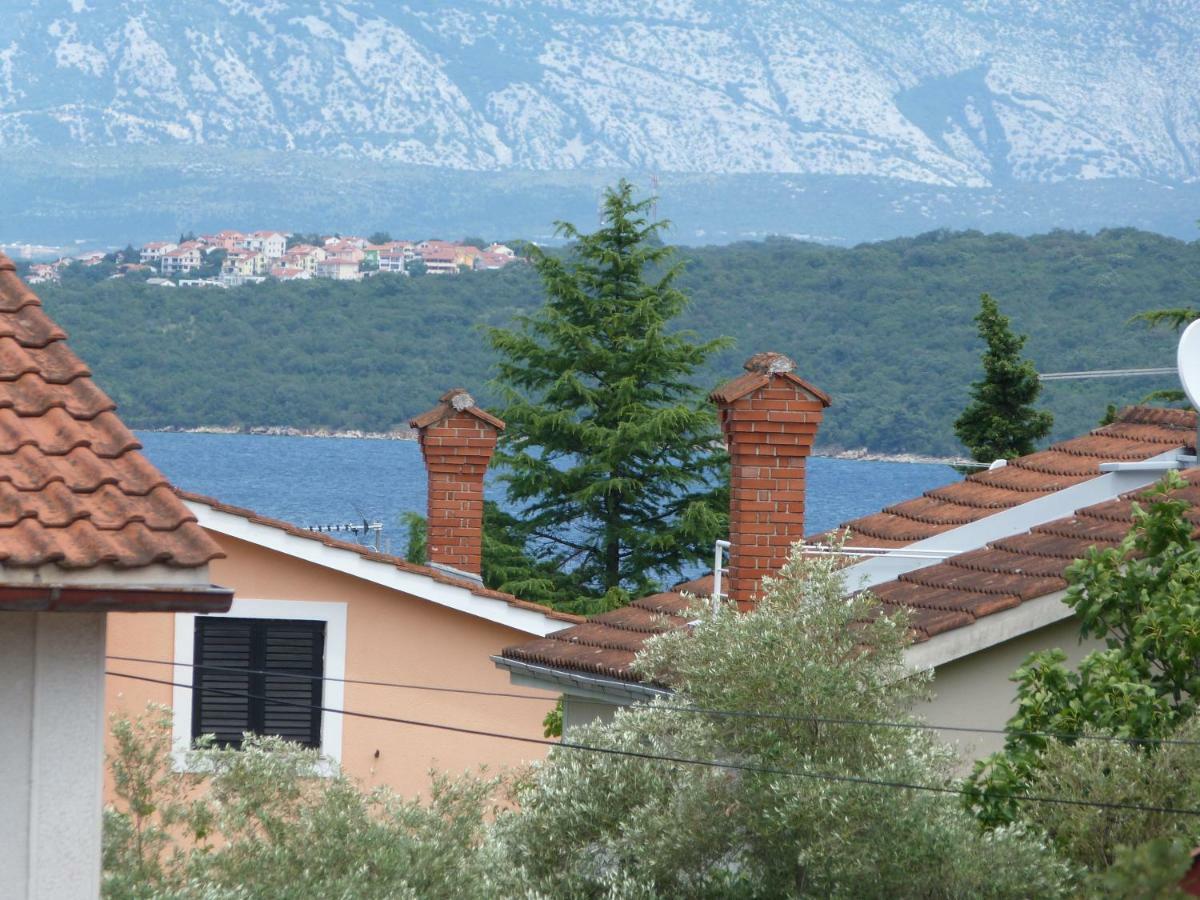 Apartments Monja & Dadi, Malinska, Vantacici Esterno foto